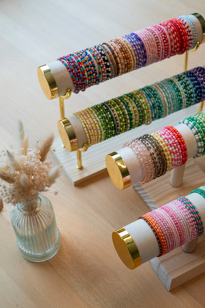Schmuckworkshop mit bunten Perlen